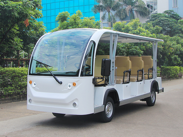 Carrinho de turismo el&eacute;trico de 11 lugares